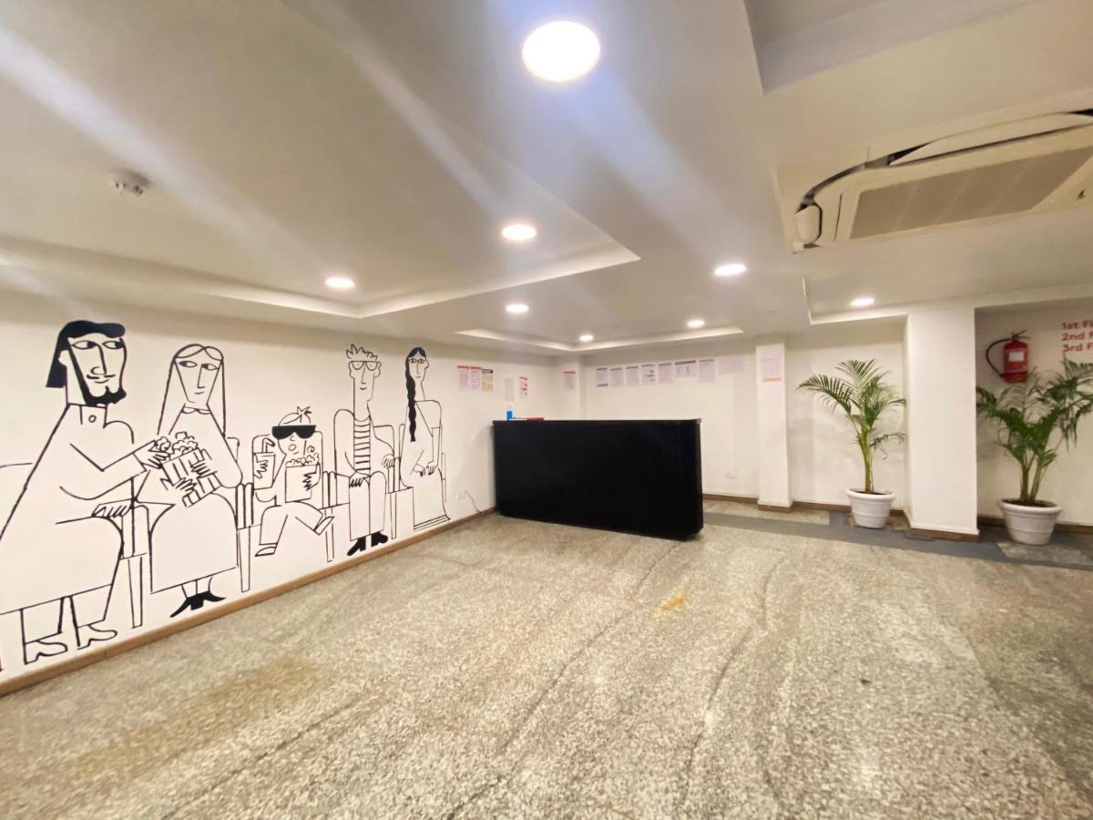 Hotel Golden Saffron By Qotel-Punjabi Bagh Neu-Delhi Exterior foto