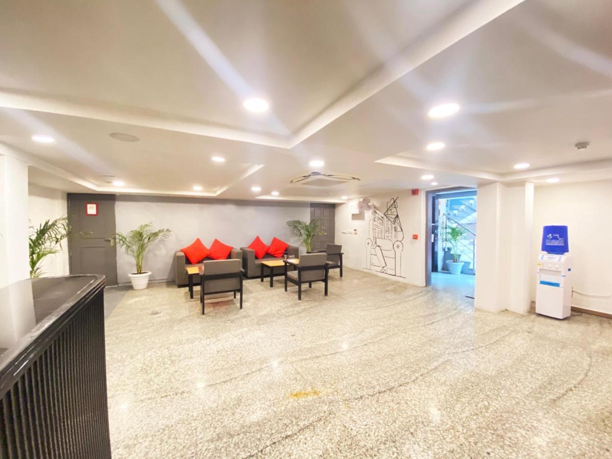 Hotel Golden Saffron By Qotel-Punjabi Bagh Neu-Delhi Exterior foto