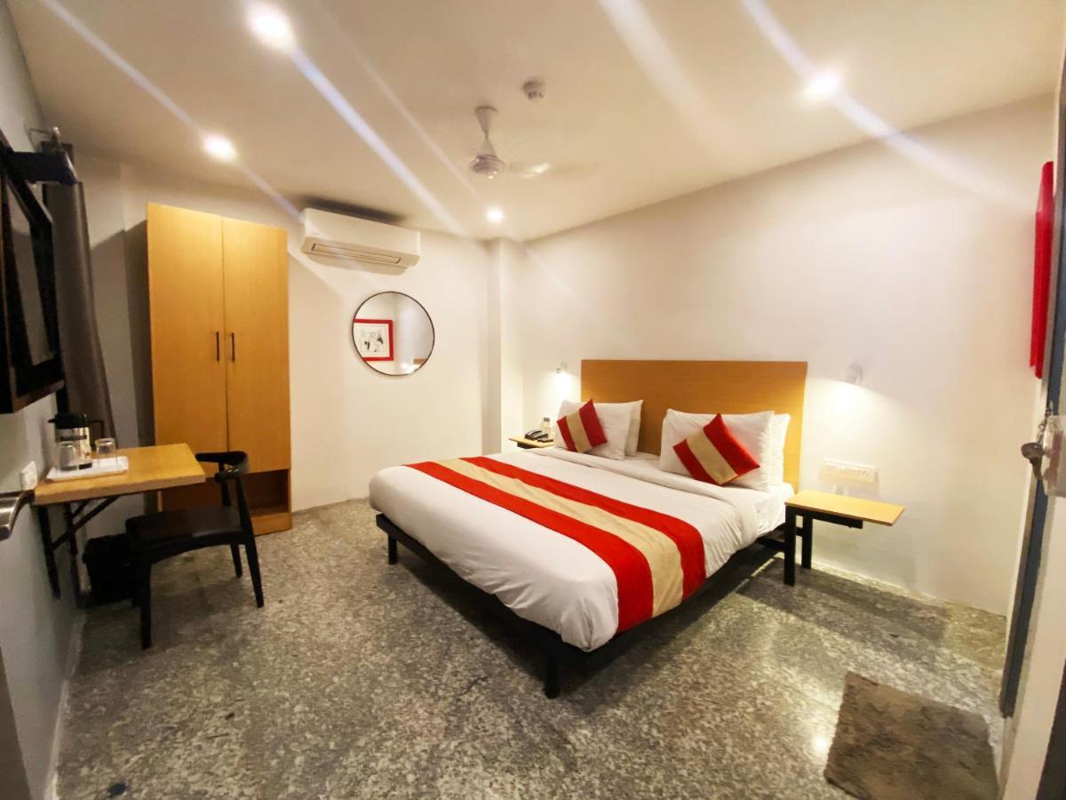 Hotel Golden Saffron By Qotel-Punjabi Bagh Neu-Delhi Exterior foto