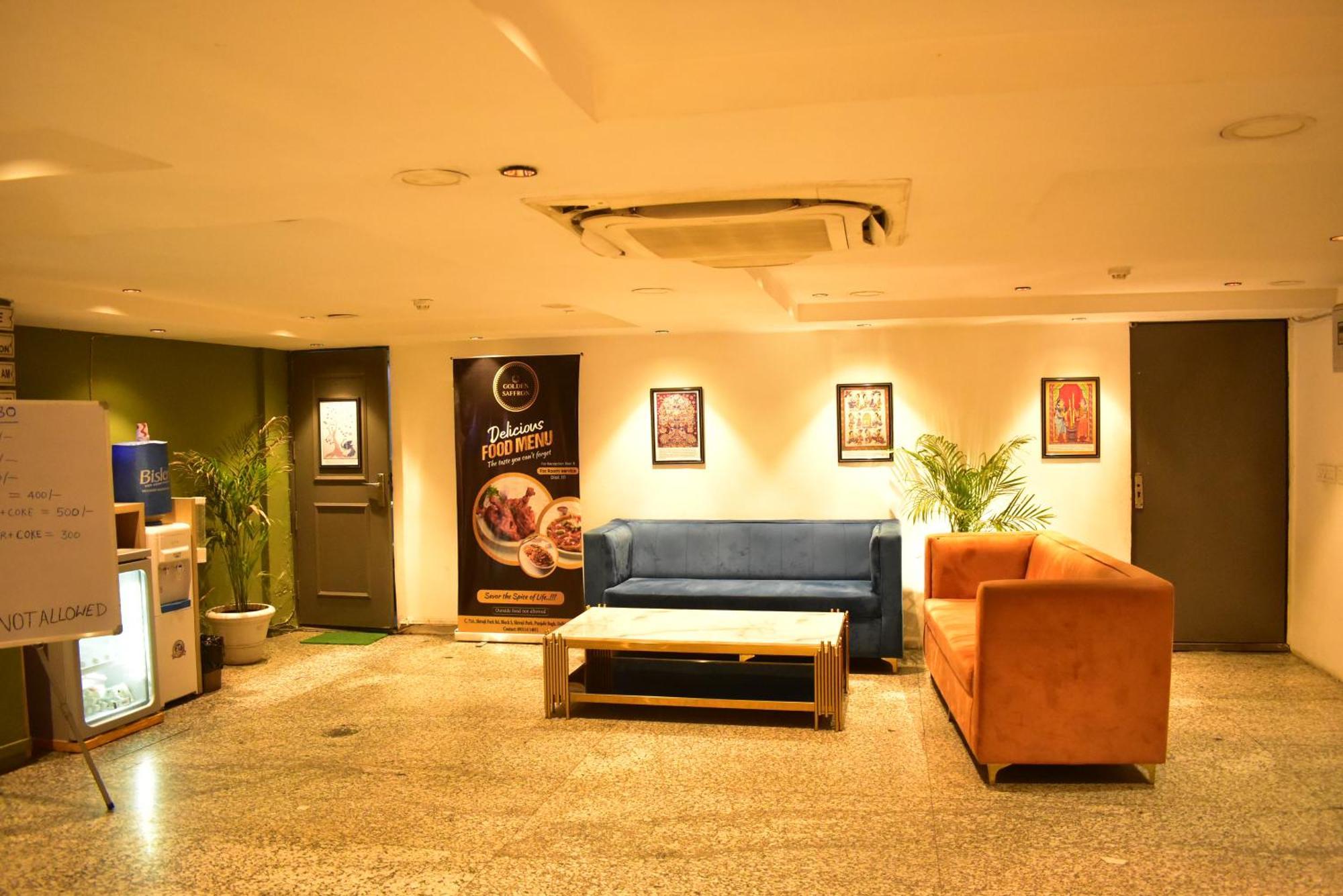 Hotel Golden Saffron By Qotel-Punjabi Bagh Neu-Delhi Exterior foto
