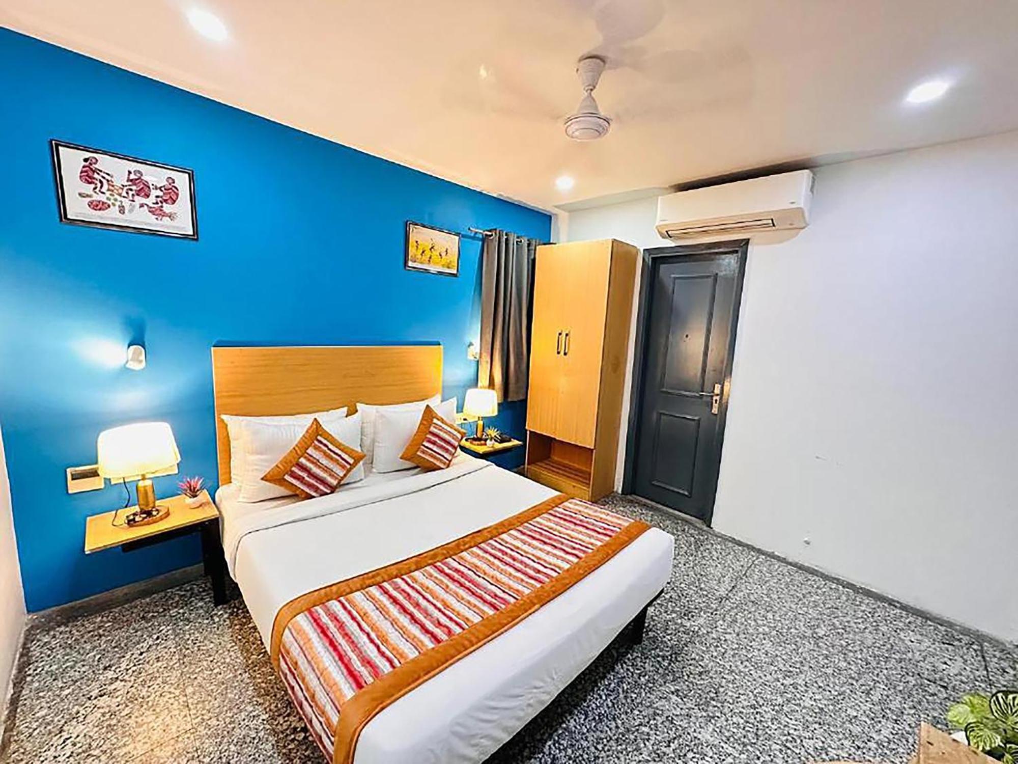 Hotel Golden Saffron By Qotel-Punjabi Bagh Neu-Delhi Exterior foto