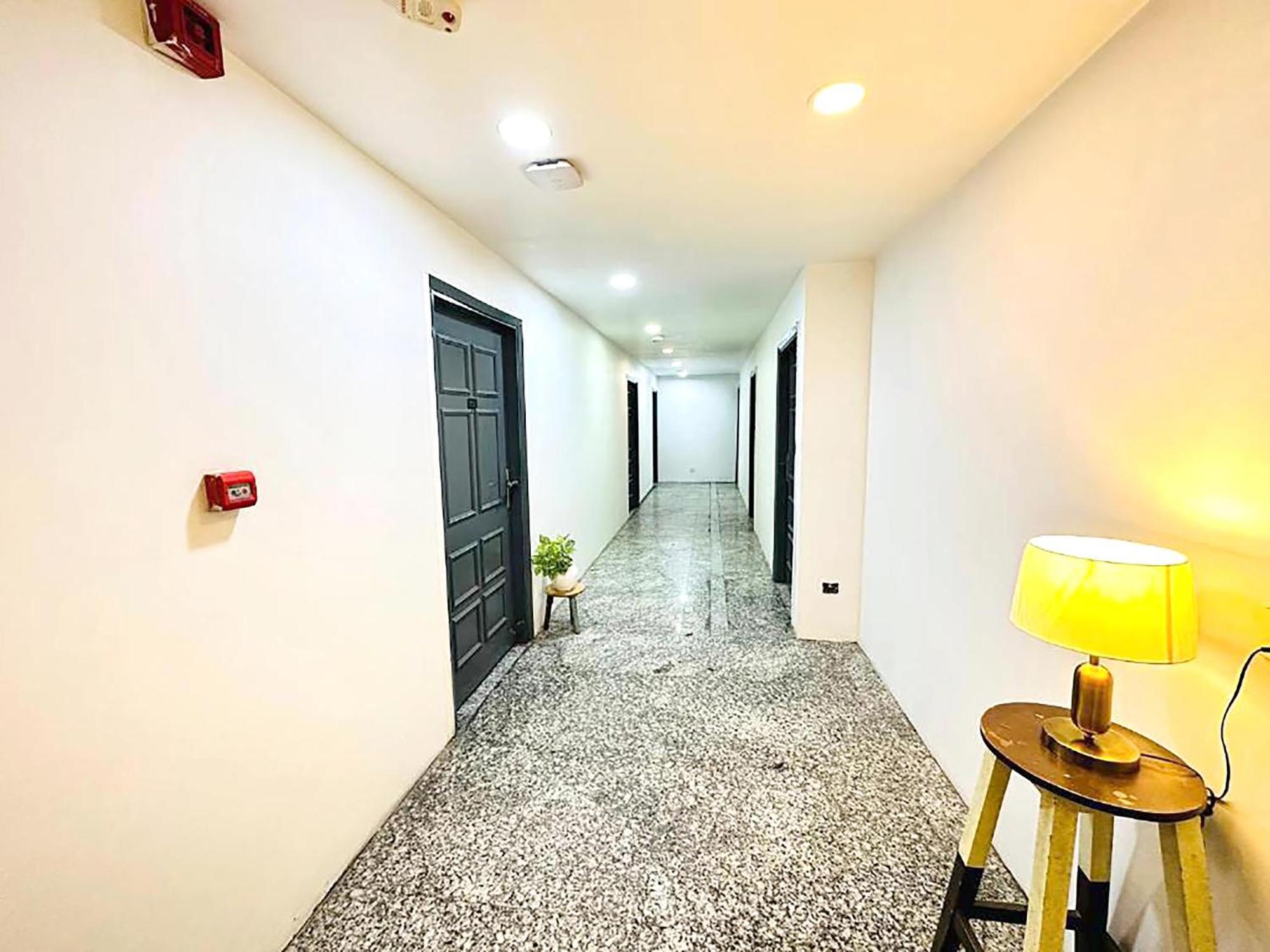 Hotel Golden Saffron By Qotel-Punjabi Bagh Neu-Delhi Exterior foto